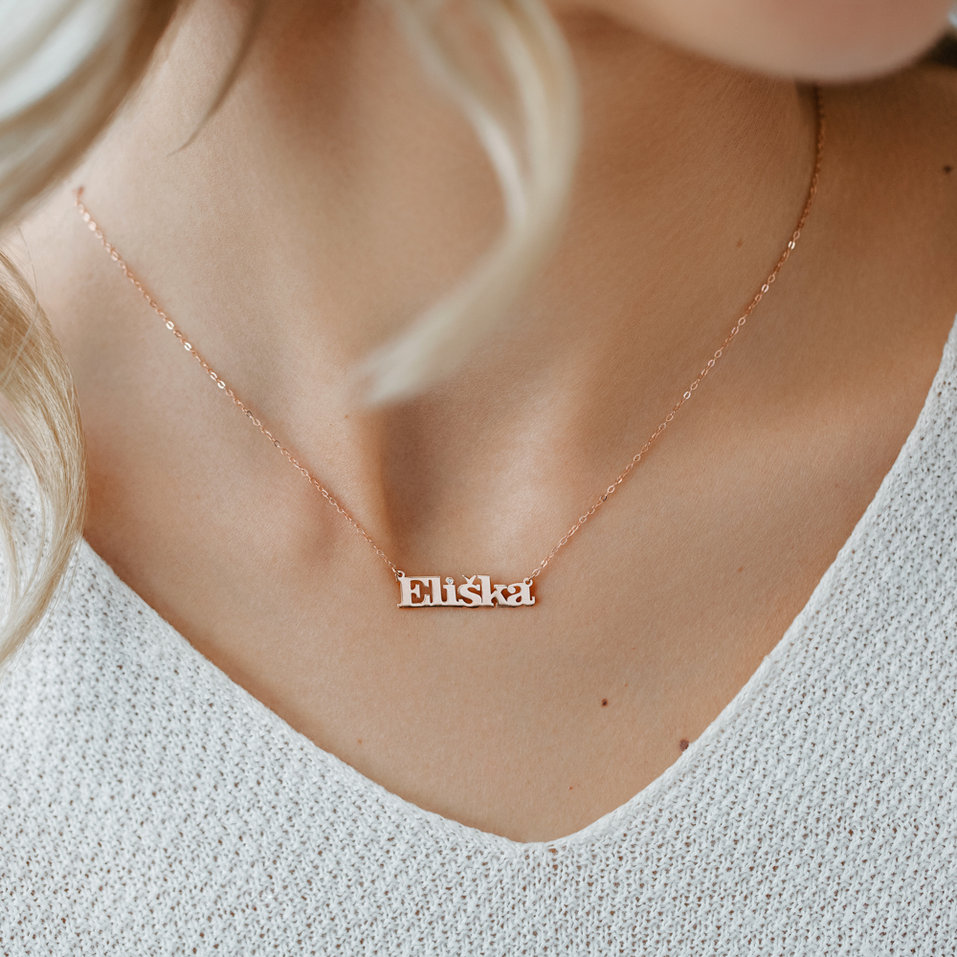 Náhrdelník s diamantem Classic name