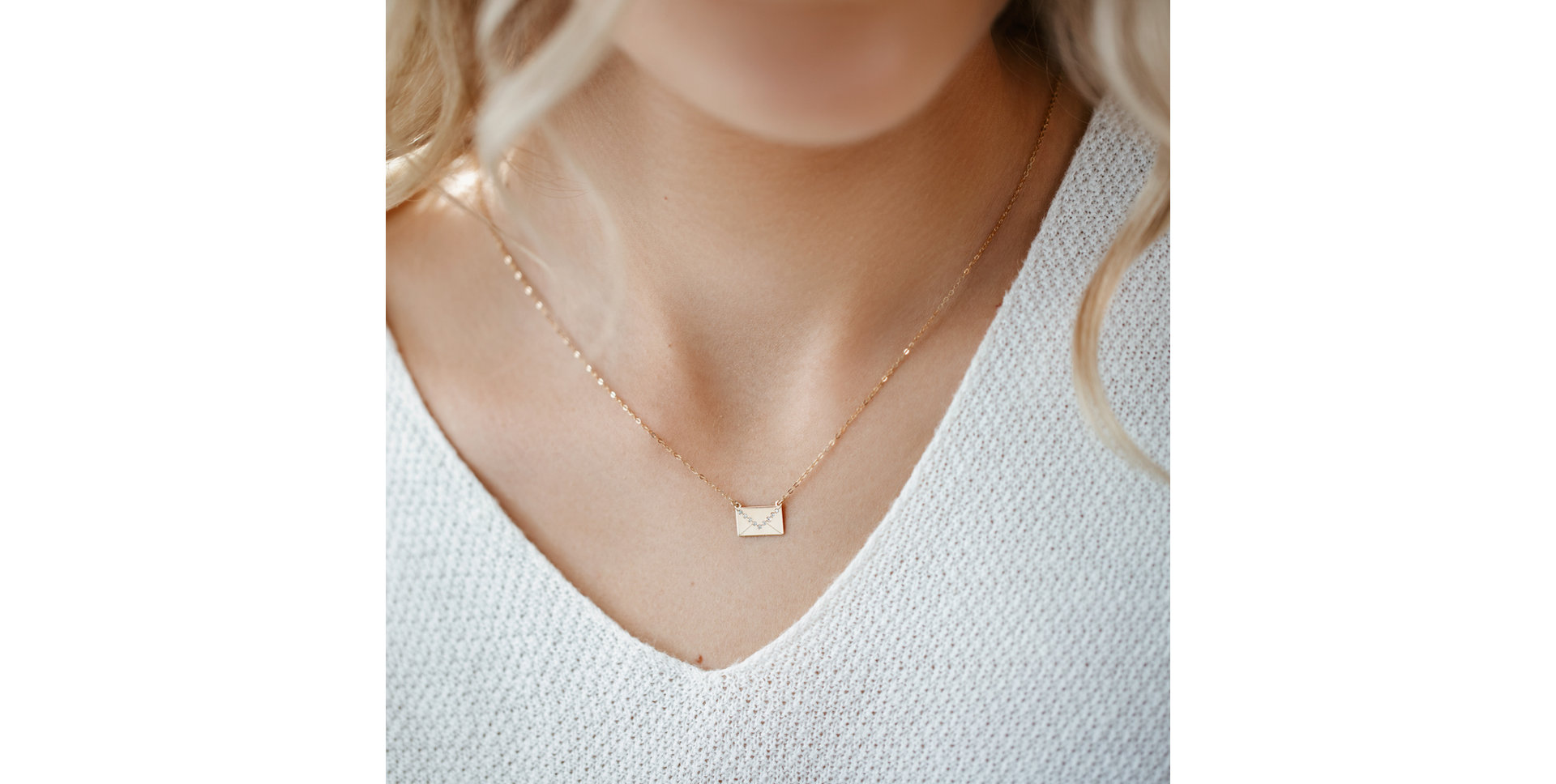 Náhrdelník s diamanty Letter of Love