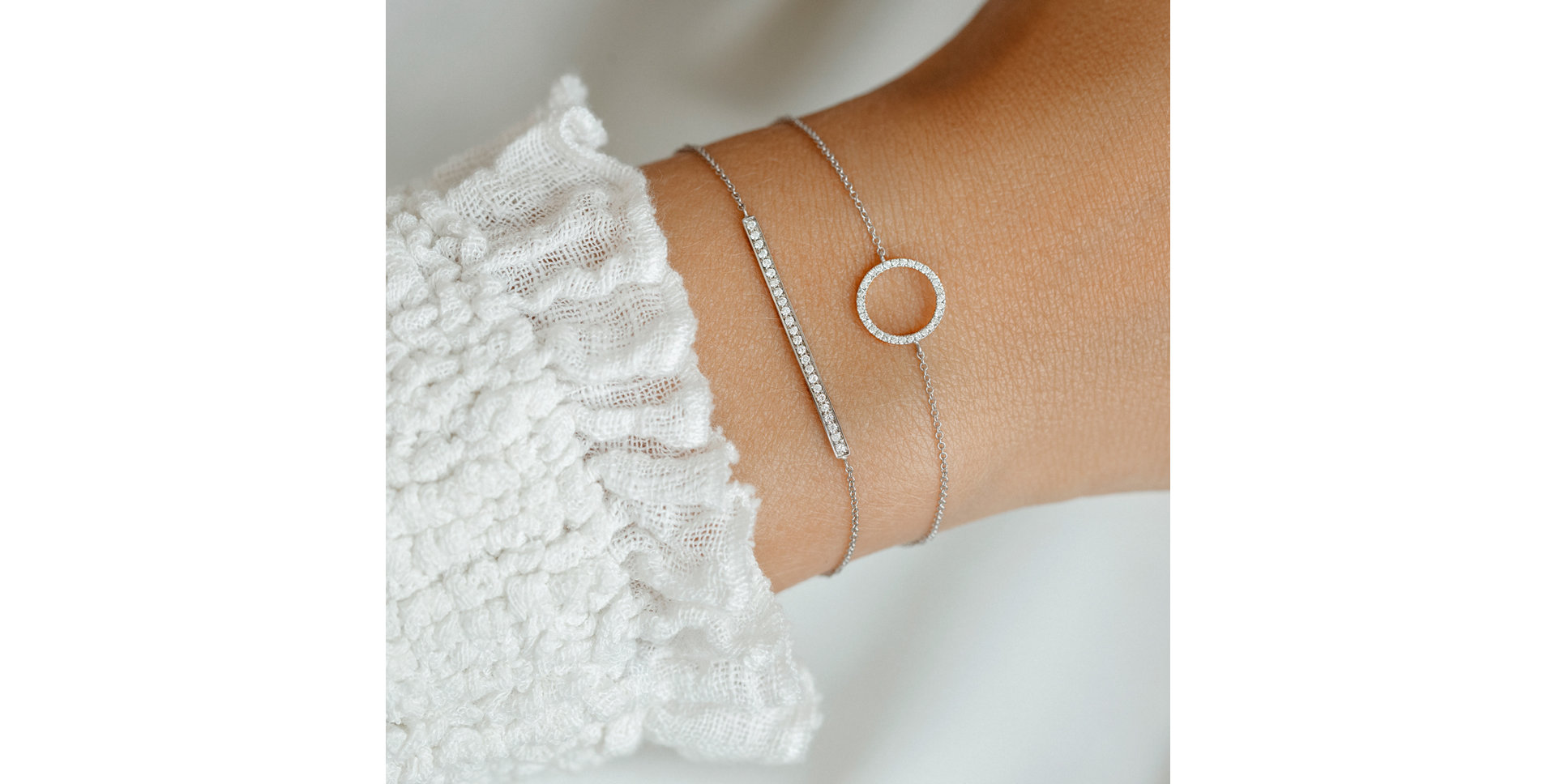 Náramek s černými diamanty Line