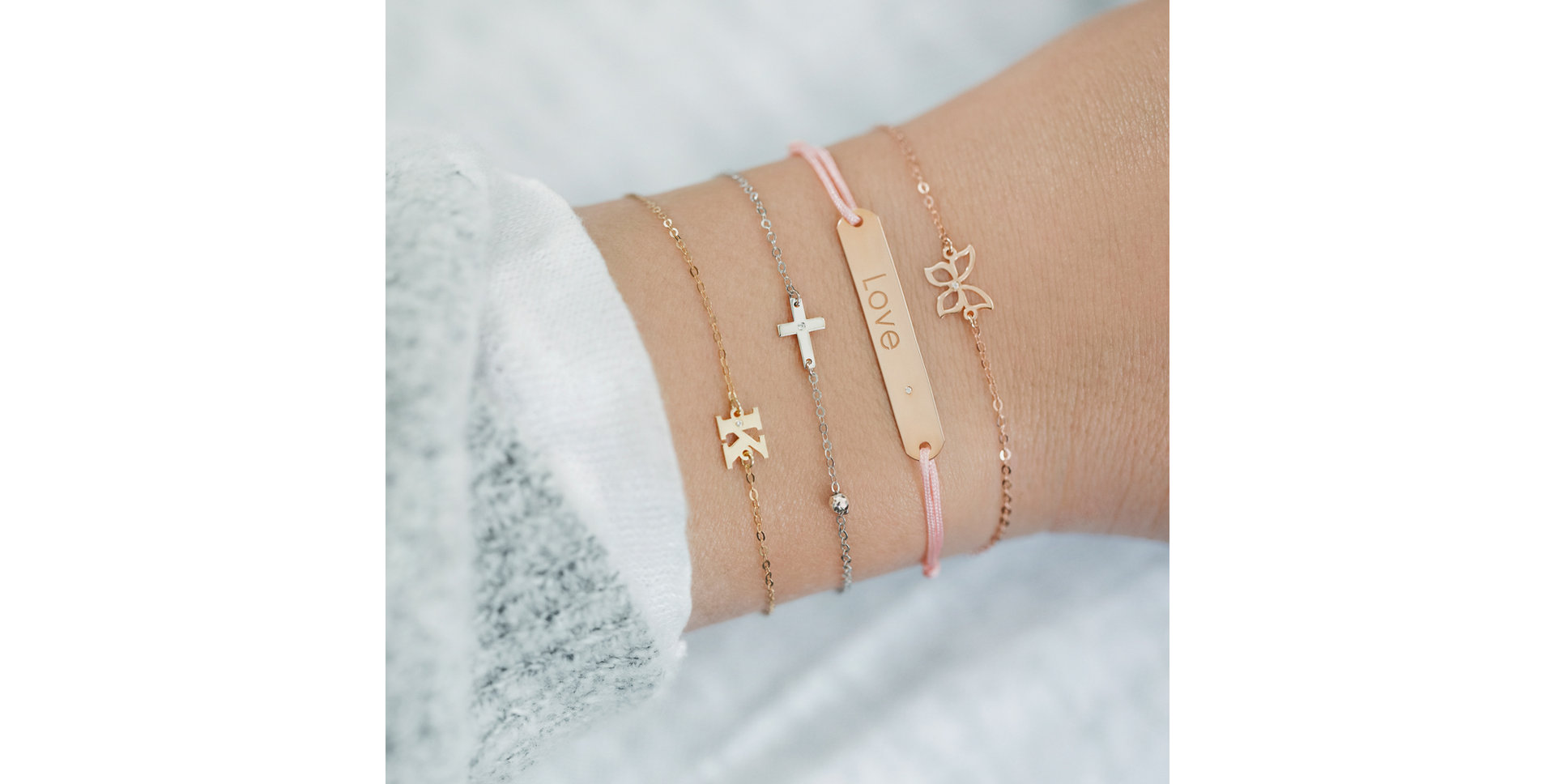 Náramek s diamantem Gold Butterfly