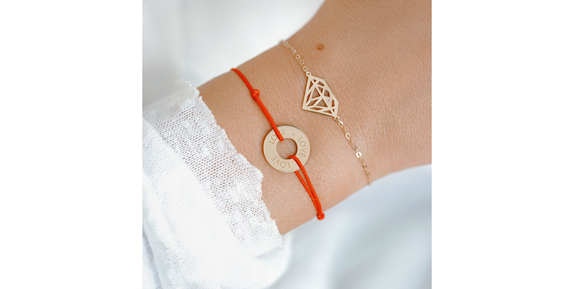 Diamantový náramek se šňůrkou Love Circle