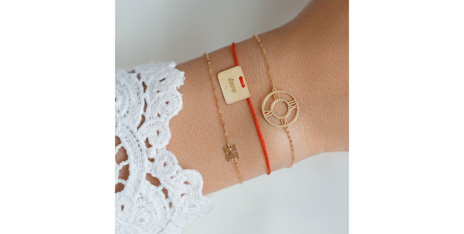 Náramek s diamantem Love Hour