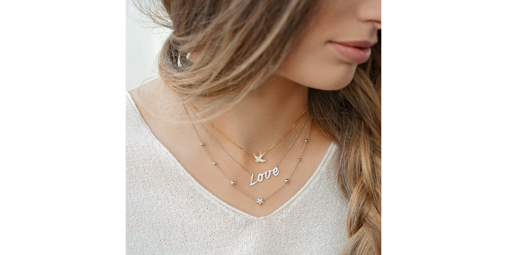 Náhrdelník s diamantem Swallow