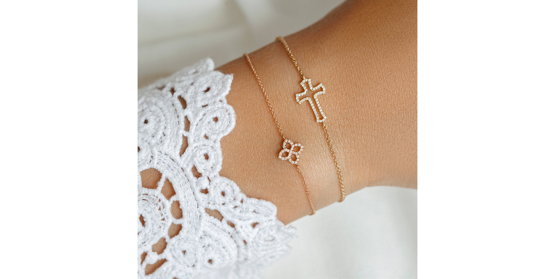 Náramek s diamanty Glamorous Petals