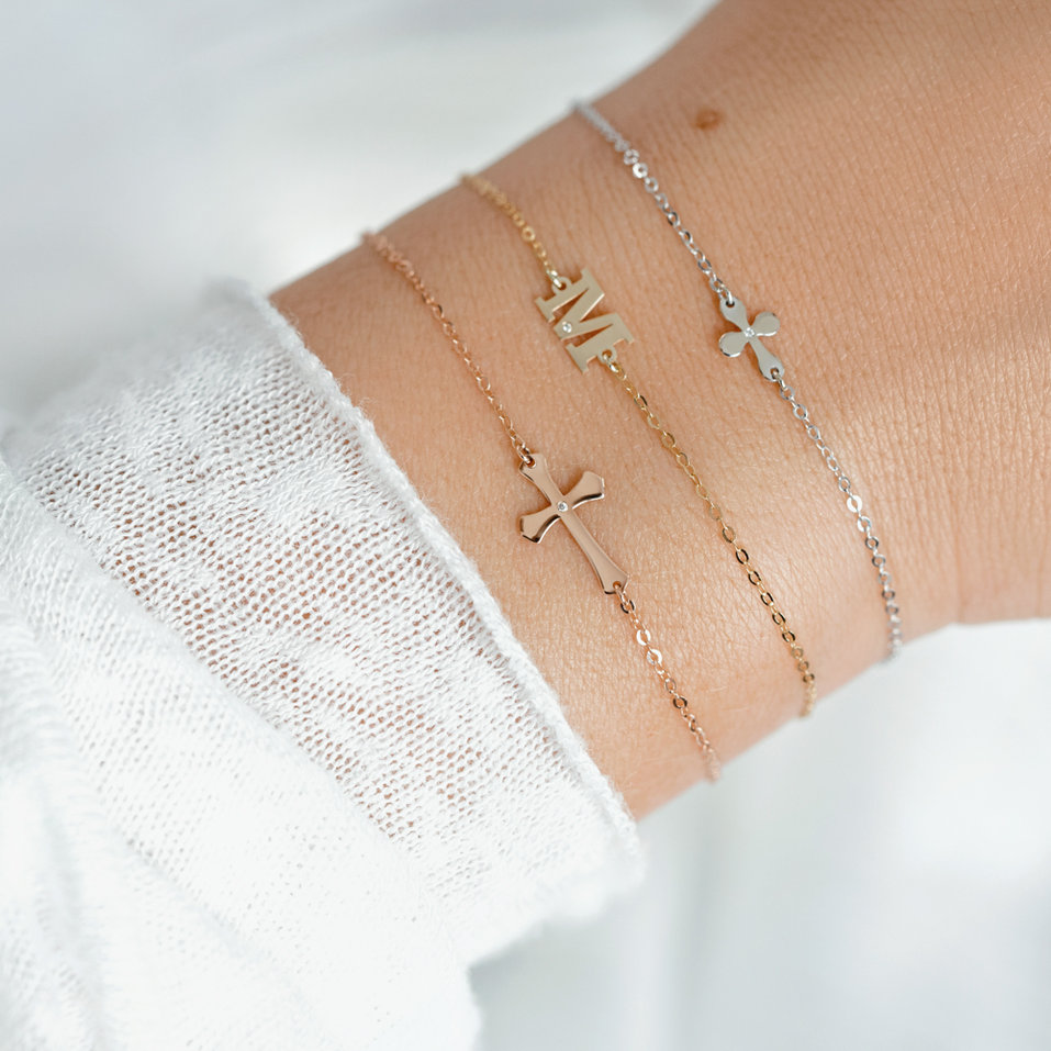 Náramek s diamantem Classic Big M