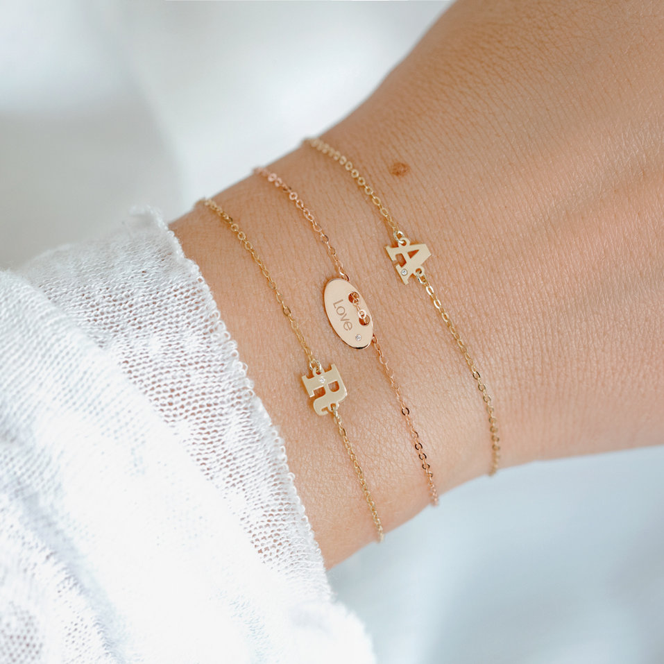 Náramek s diamantem Classic Big R