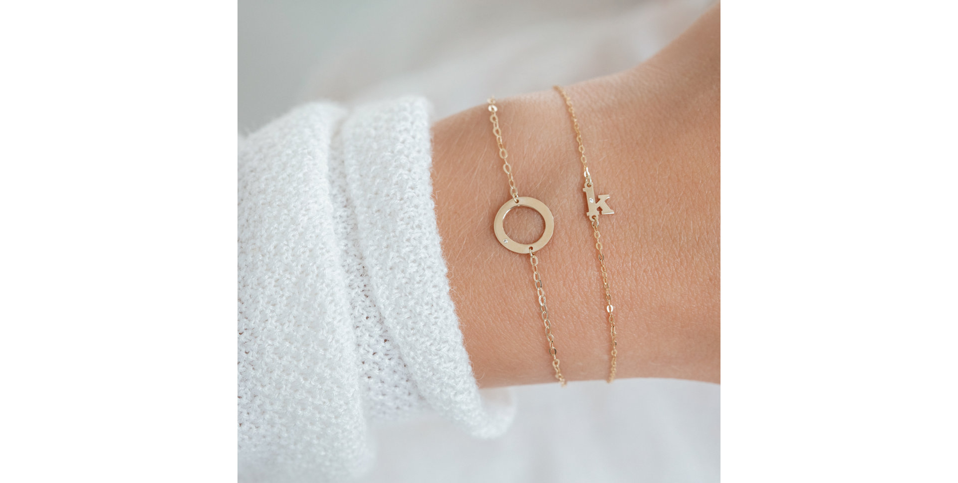 Náramek s diamantem Classic Little V