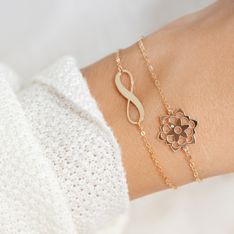 Náramek s diamantem Blossom