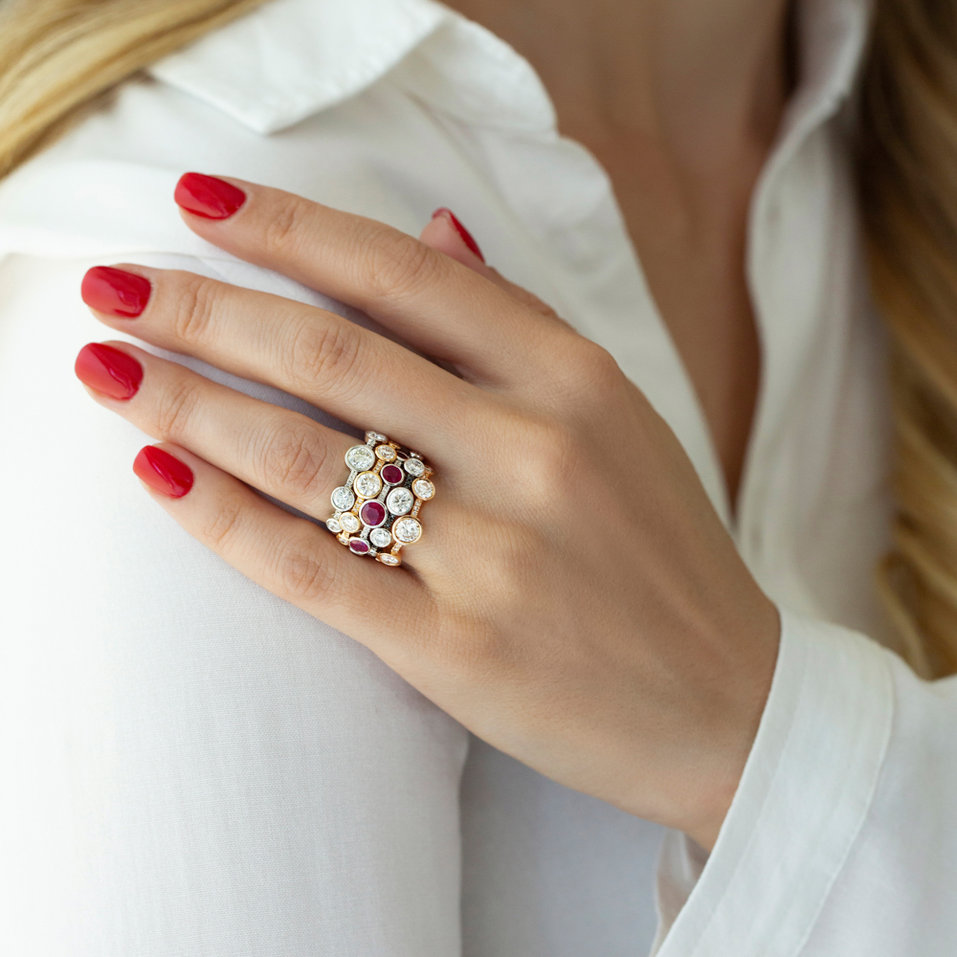 Prsten s hnědými diamanty Galaxy of Passion