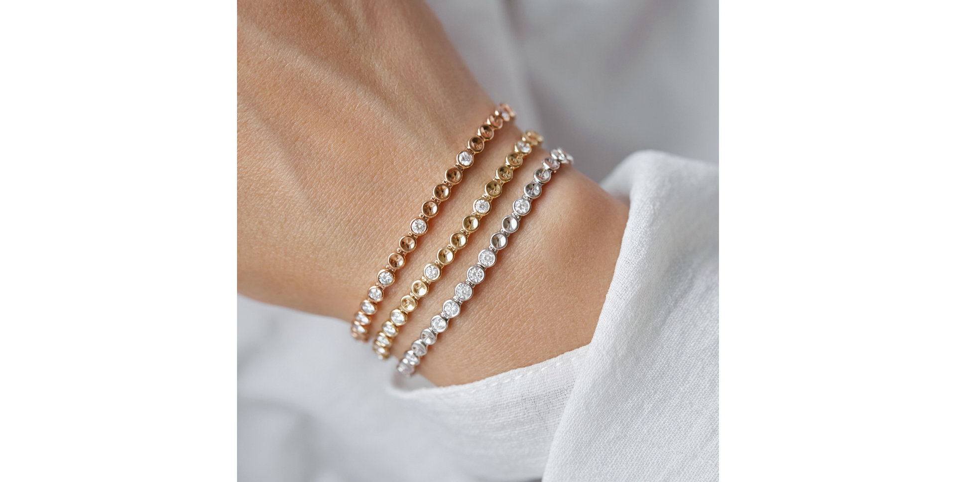 Náramek s diamanty Essential Brilliance