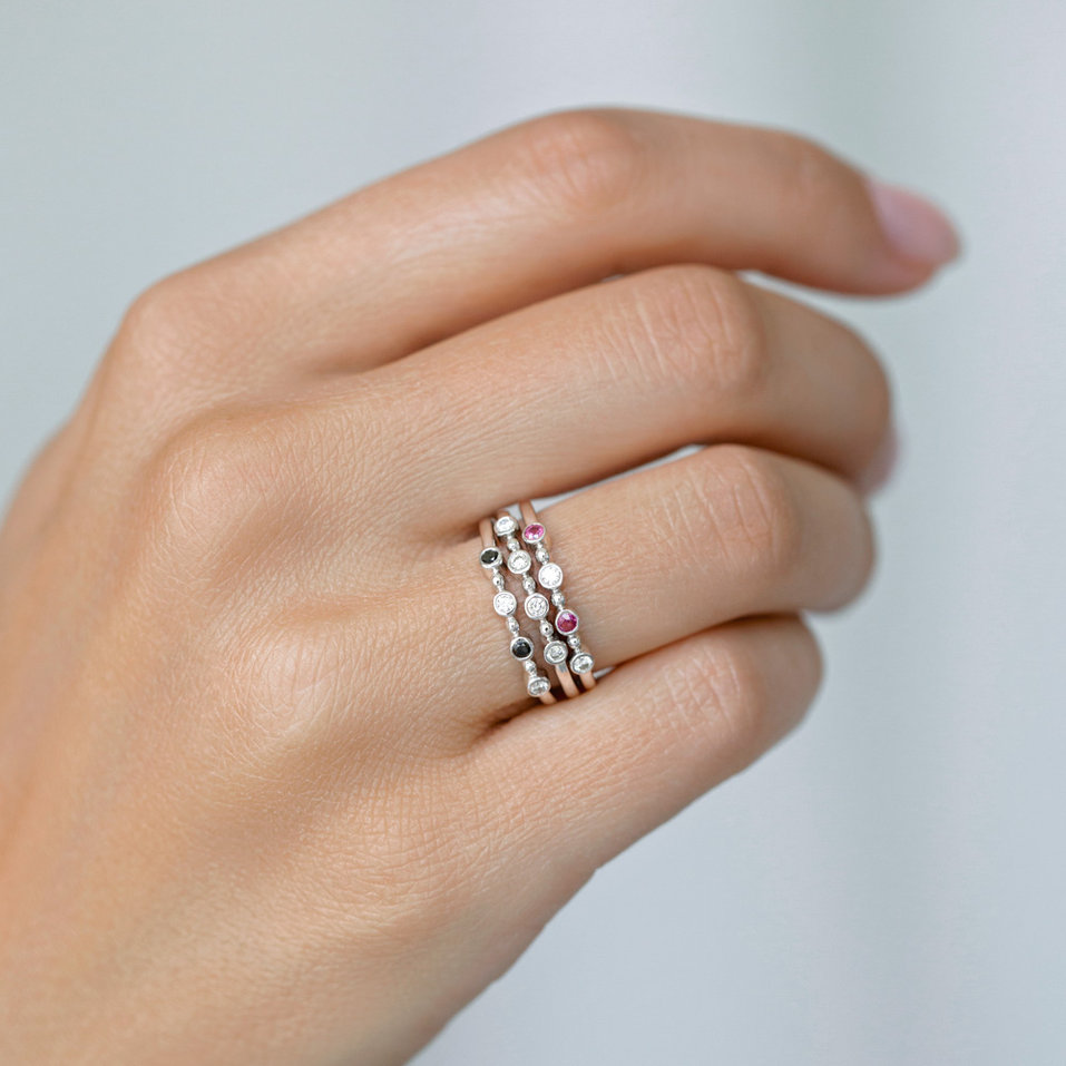 Prsten s diamanty a safíry Simplicity