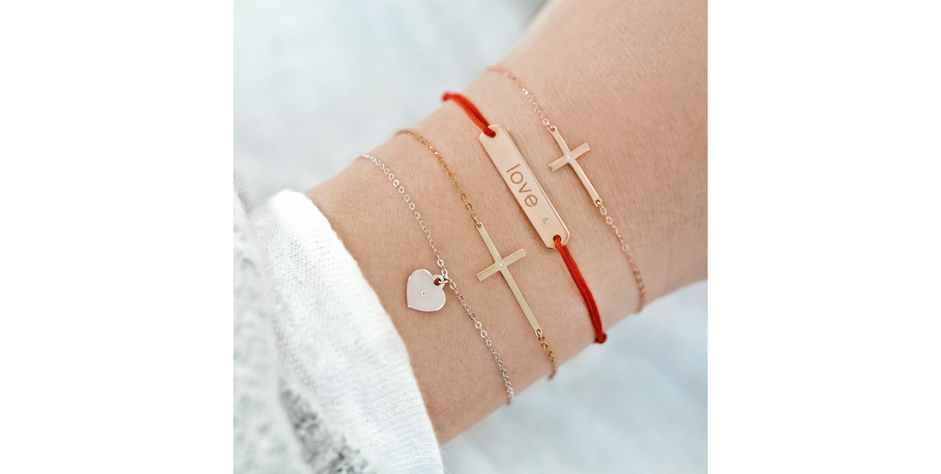 Diamantový náramek se šňůrkou Amour Love