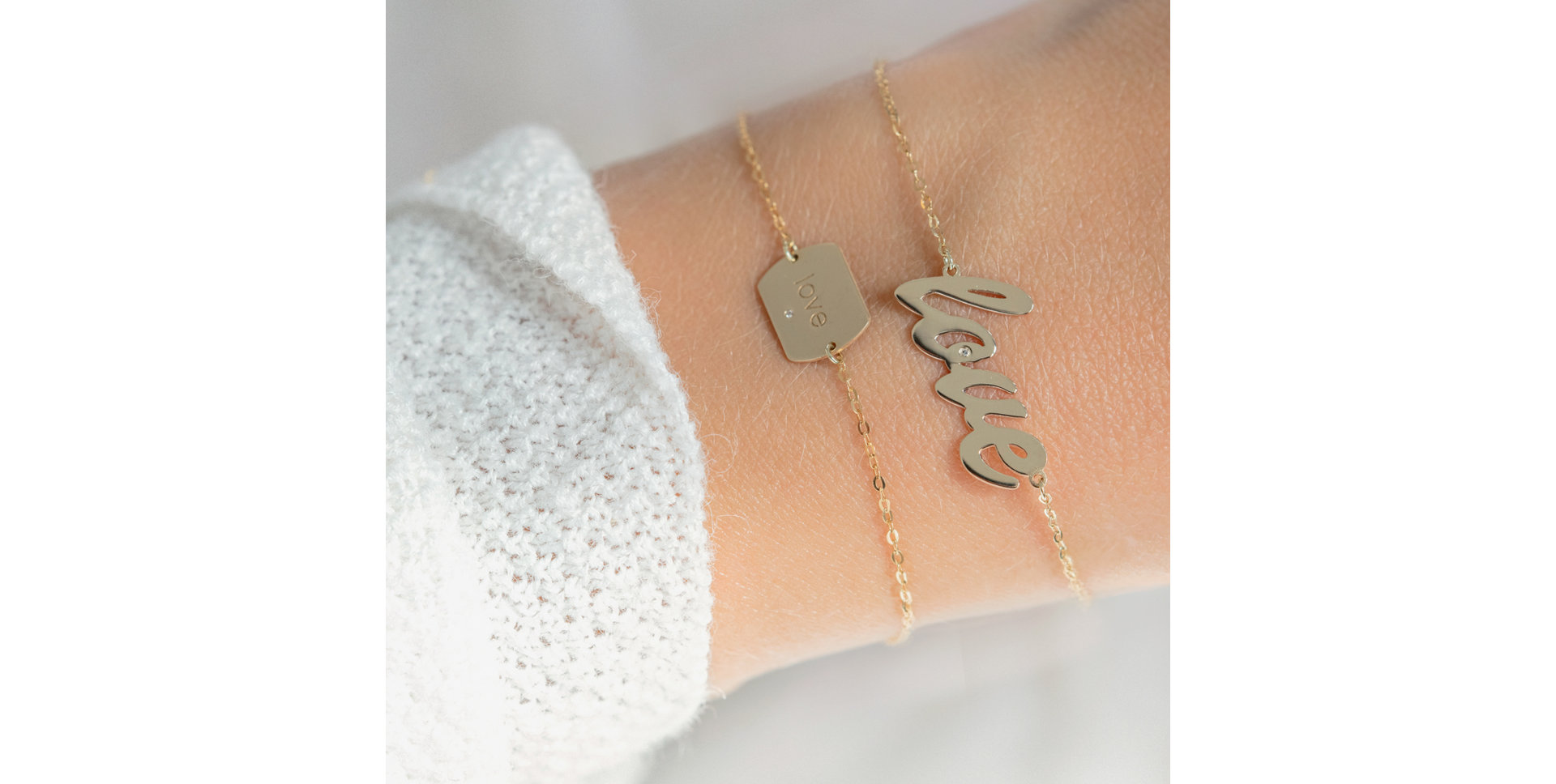 Náramek s diamantem Love