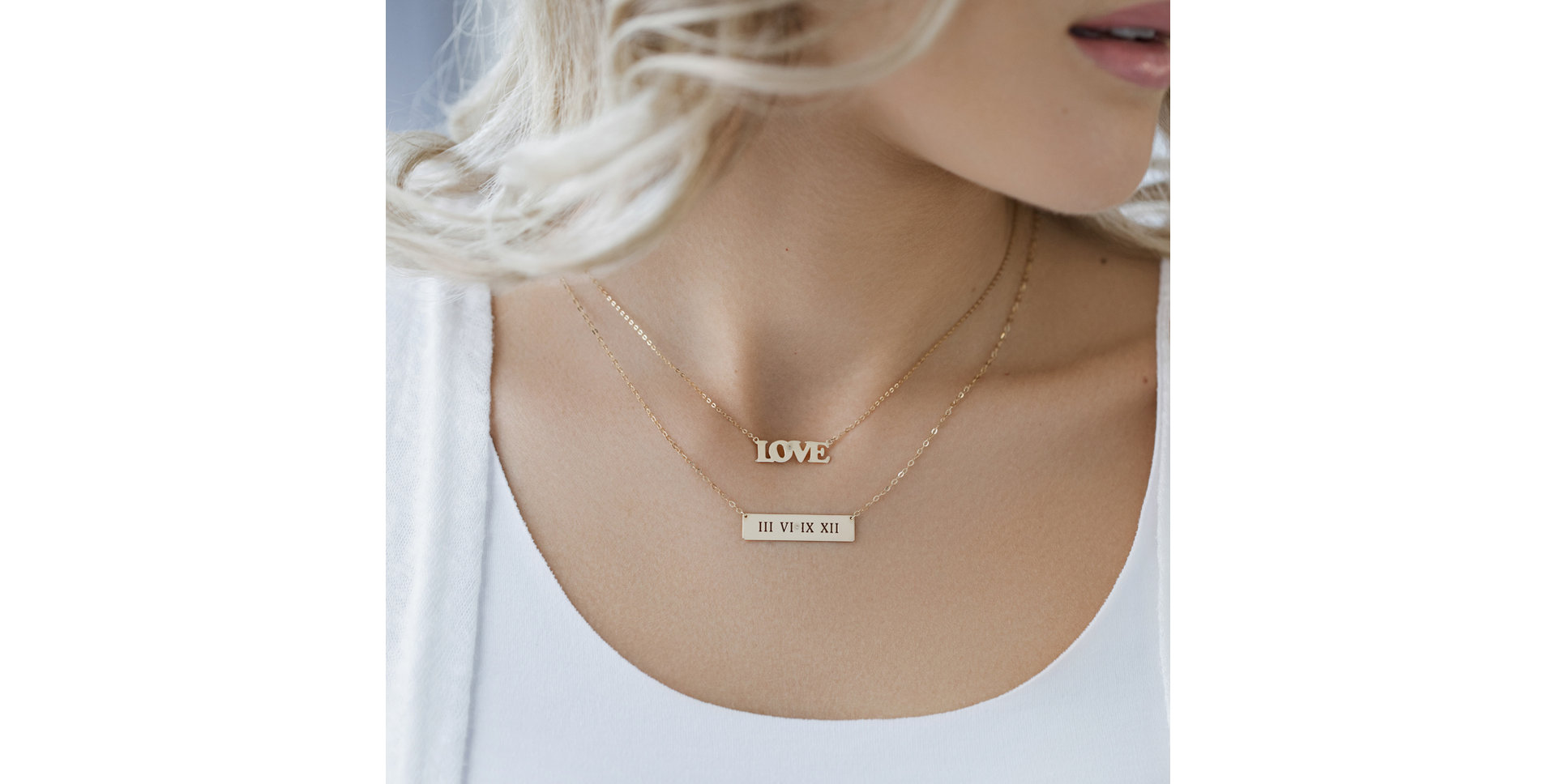 Náhrdelník s diamantem Love