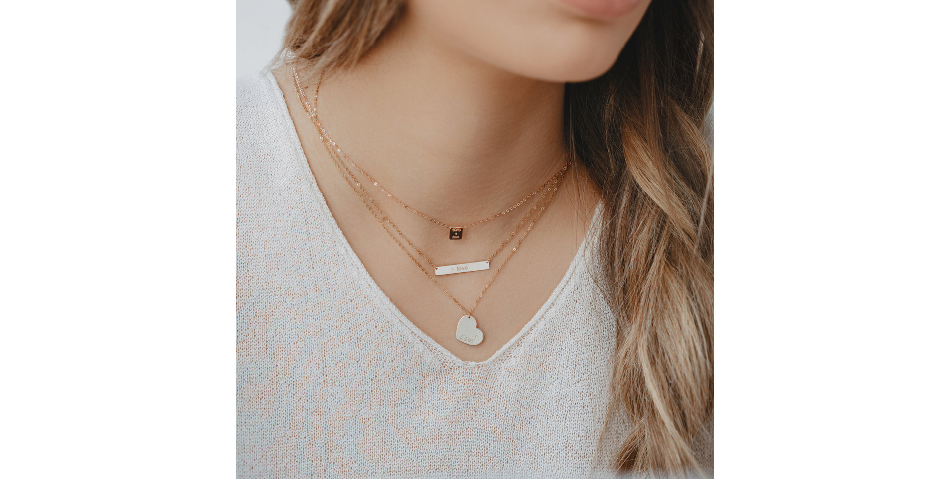 Náhrdelník s diamantem Military Amour