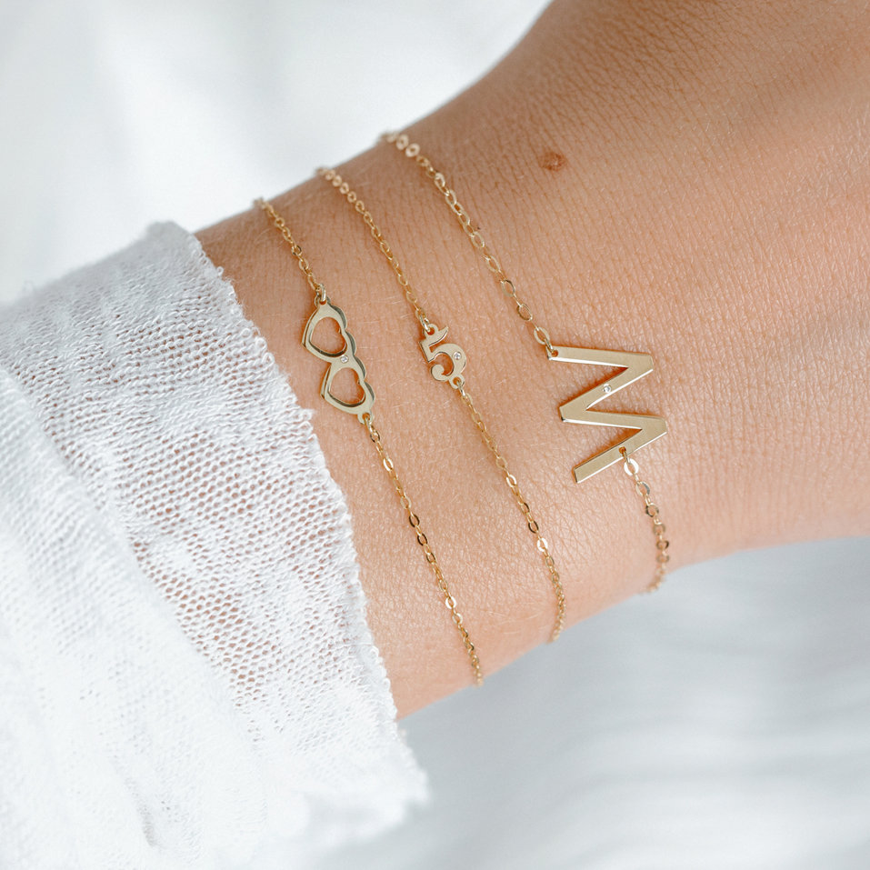 Náramek s diamantem Two Hearts