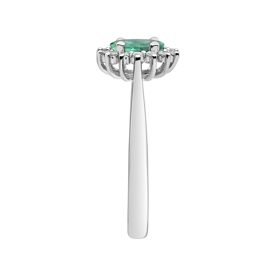 Prsten s diamanty a smaragdem Princess