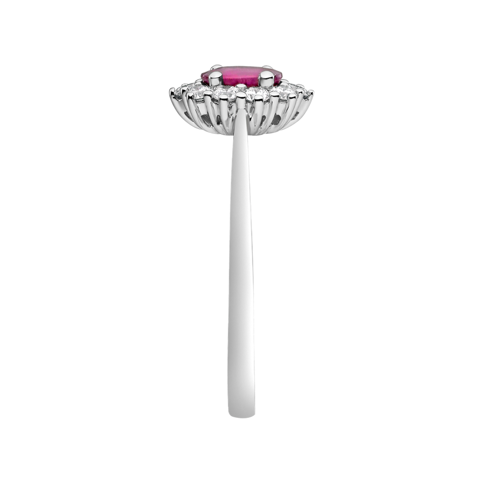 Prsten s diamanty a rubínem Princess