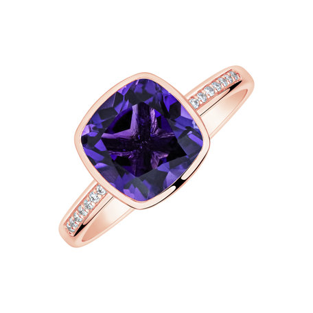 Prsten s diamanty a ametystem Carelia