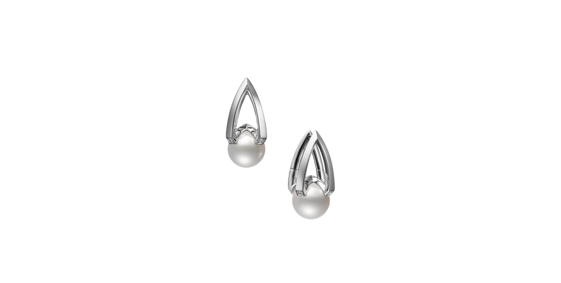 Náušnice s diamanty a mořskou bílou perlou Akoya M Collection