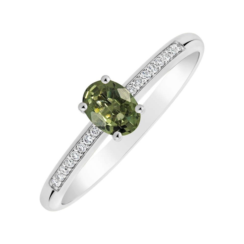 Prsten s diamanty a safírem Princess