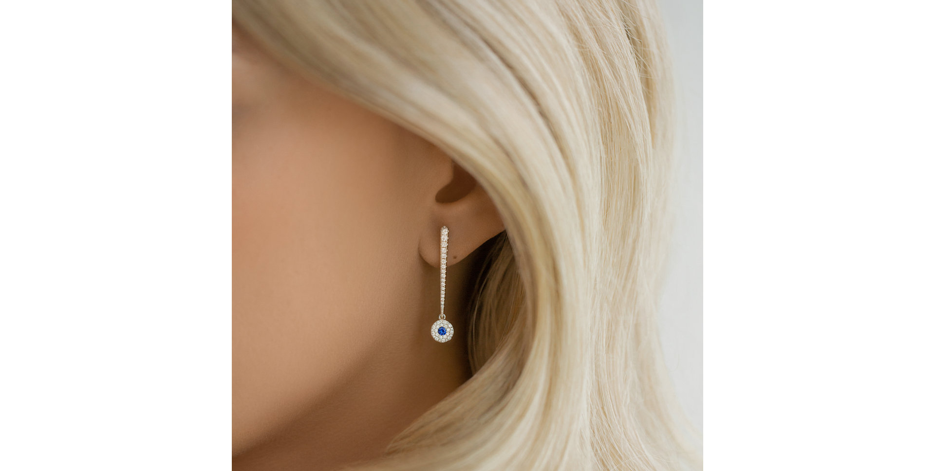 Náušnice s safírem a diamanty Sparkling Exclamation