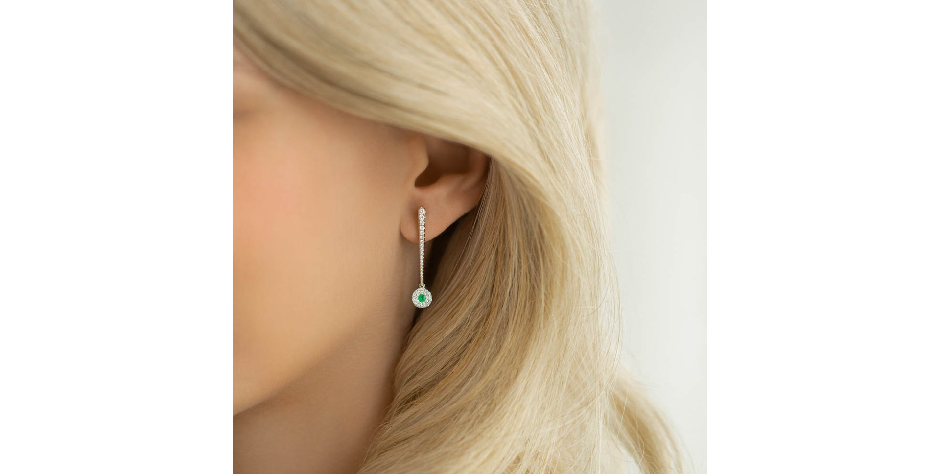 Náušnice se smaragdem a diamanty Sparkling Exclamation