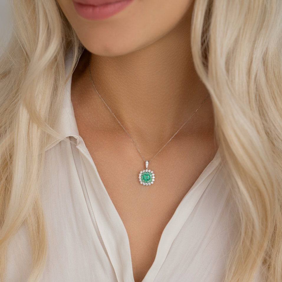 Přívěs s tanzanity a diamanty Radiant Shine