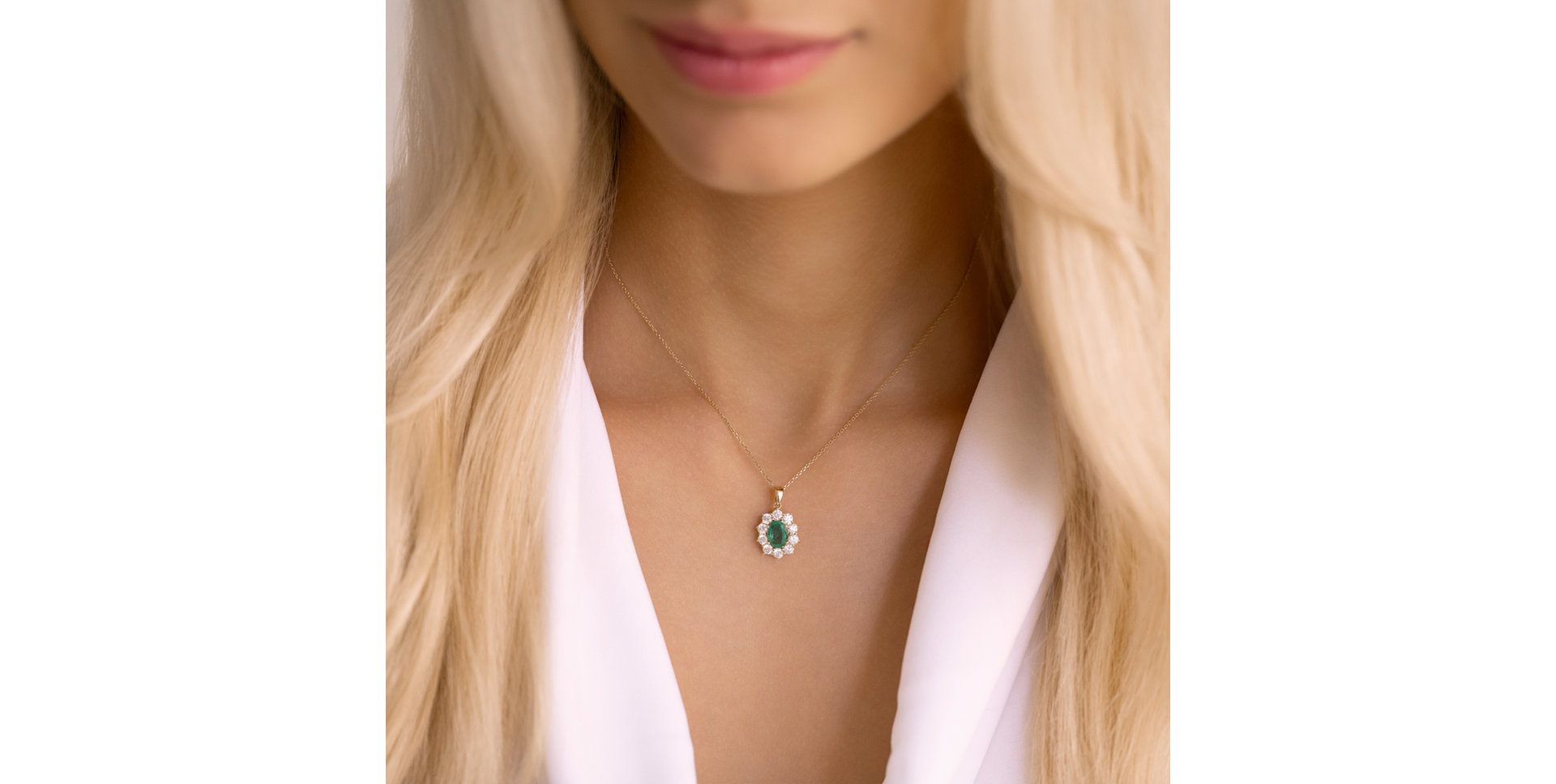 Přívěs se smaragdem a diamanty Goddess Elegance