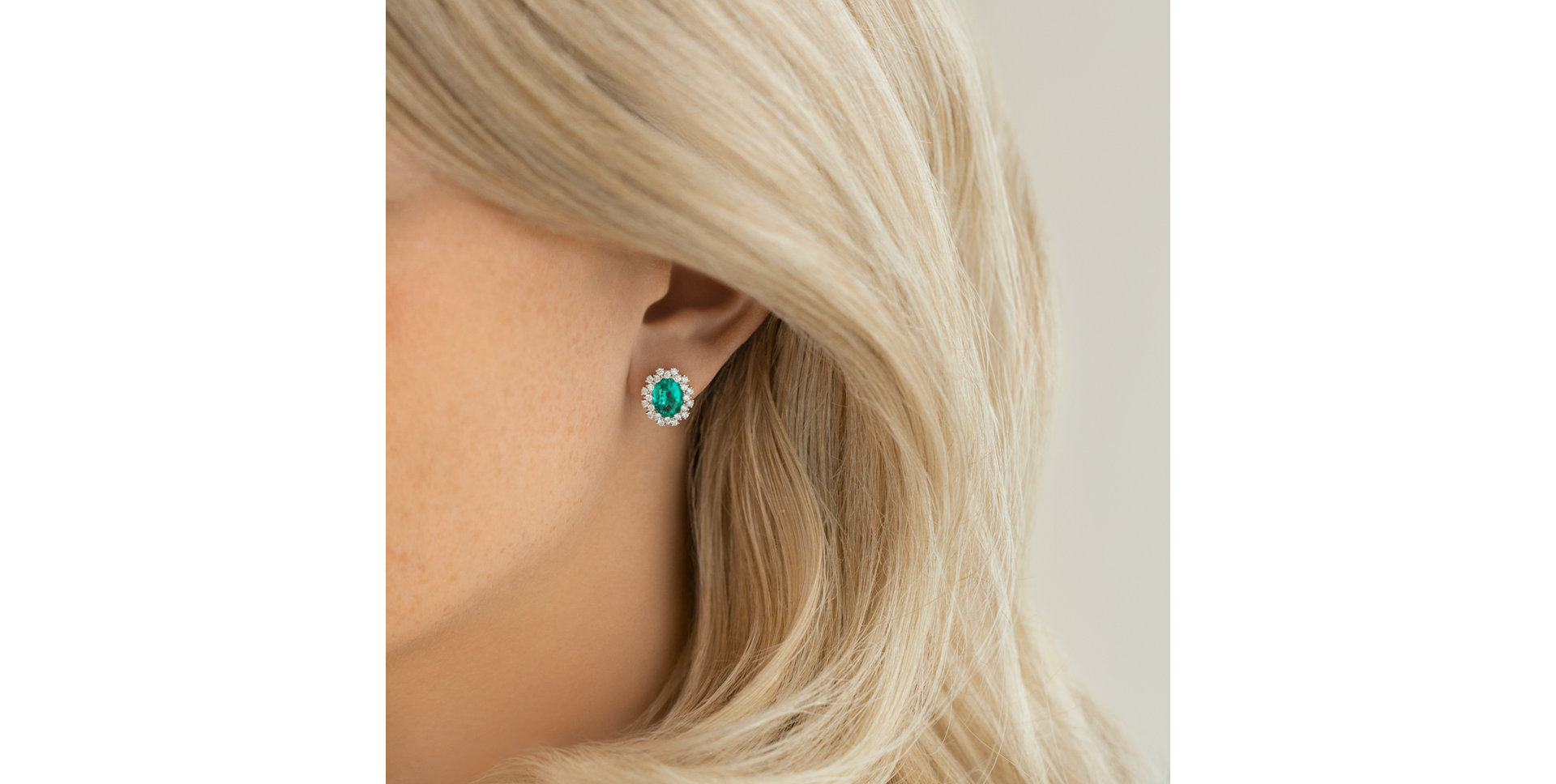 Náušnice se smaragdem a diamanty Space Guardian