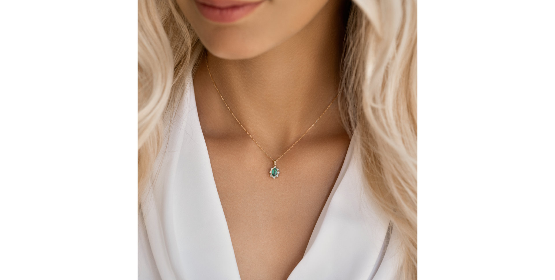 Přívěs se safírem a diamanty Royal Aurora