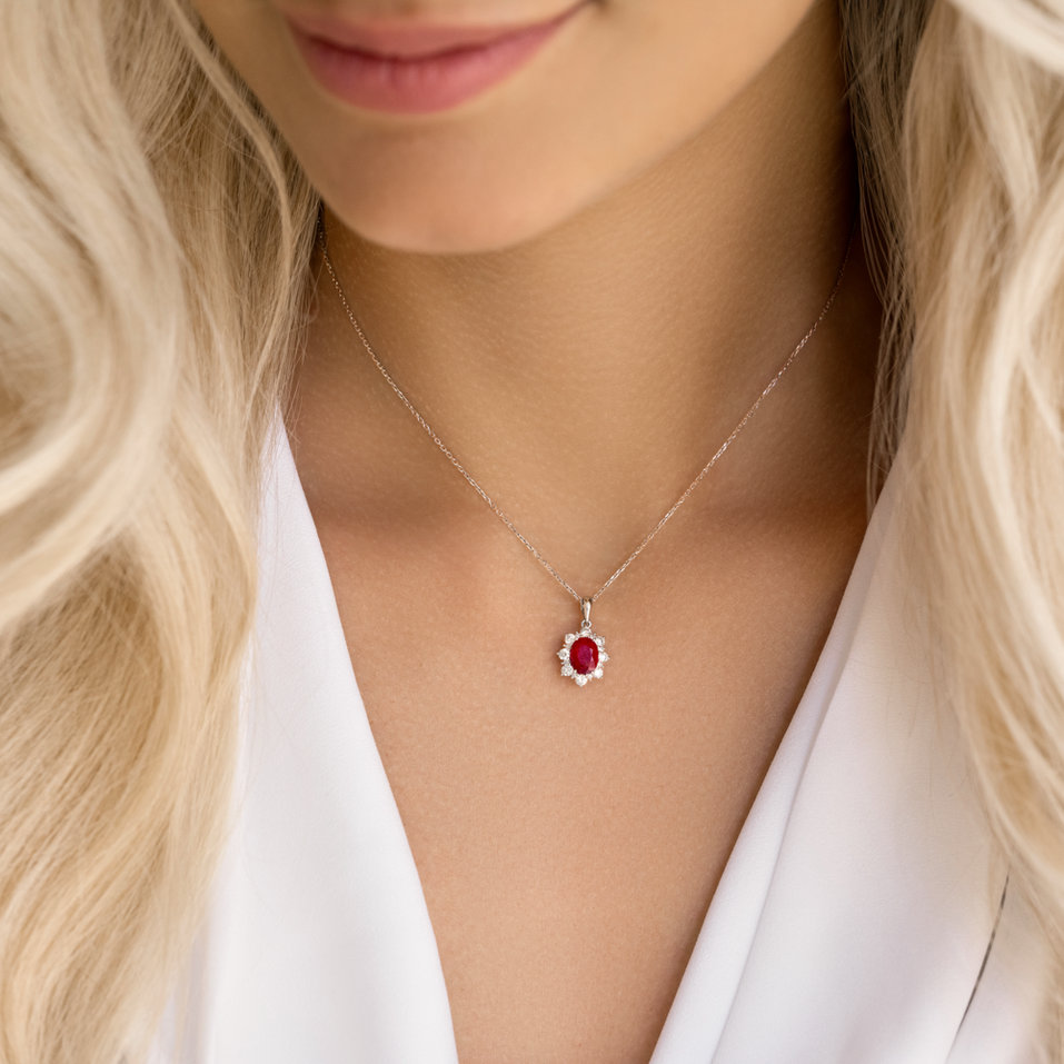 Přívěs se safírem a diamanty Royal Aurora