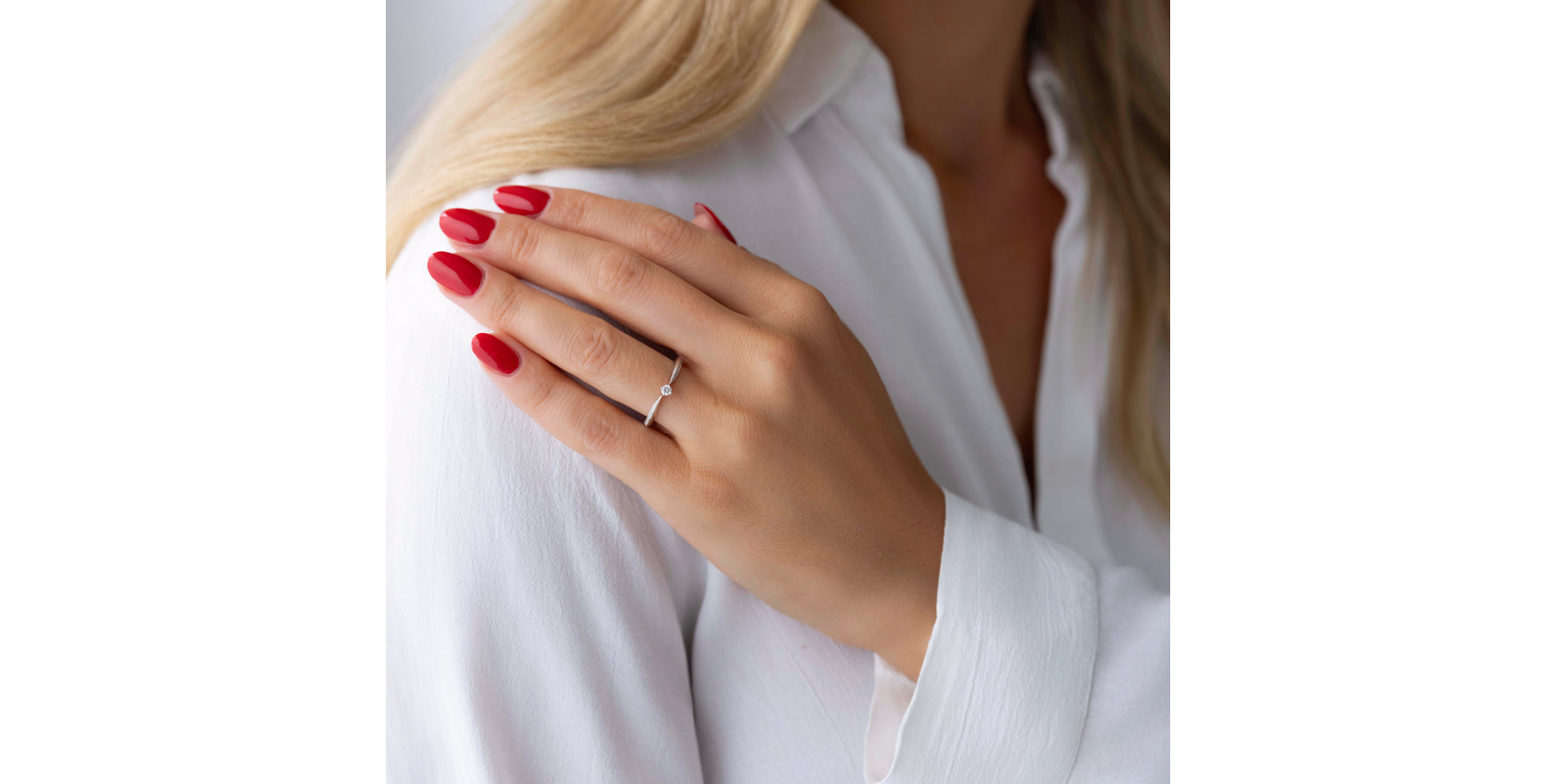 Prsten s diamanty Classicism
