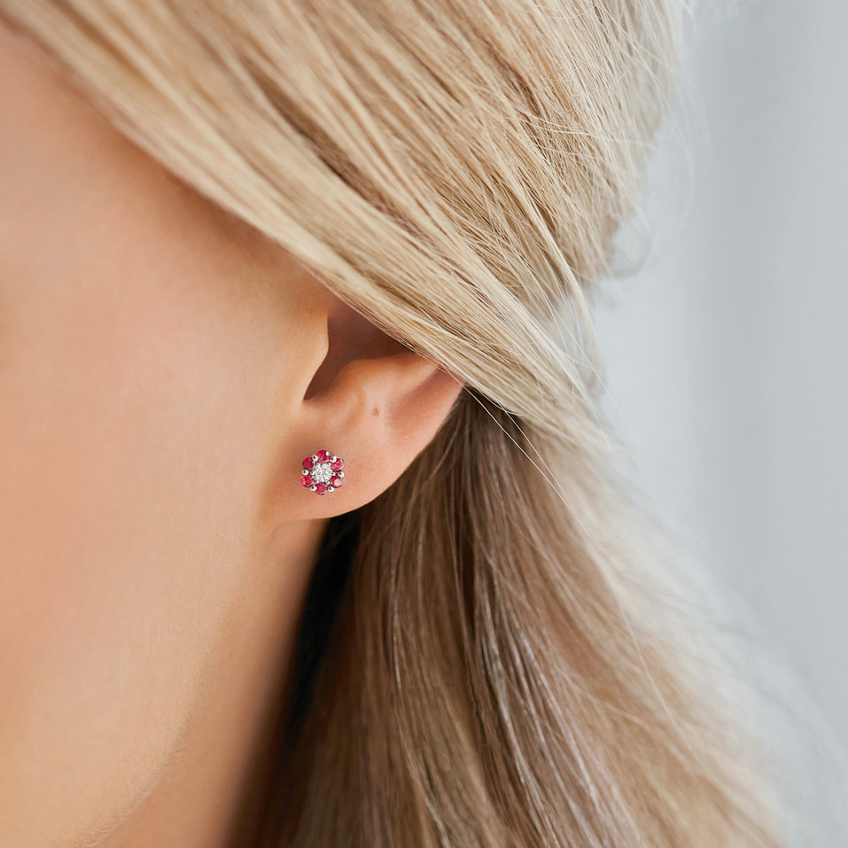 Náušnice s diamantem a rubíny Shiny Constellation