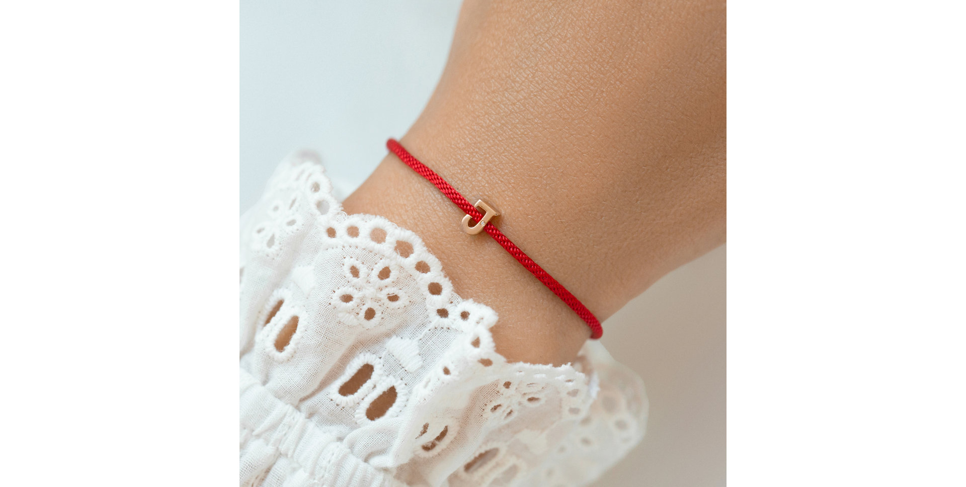 Diamantový náramek se šňůrkou Flat Line J