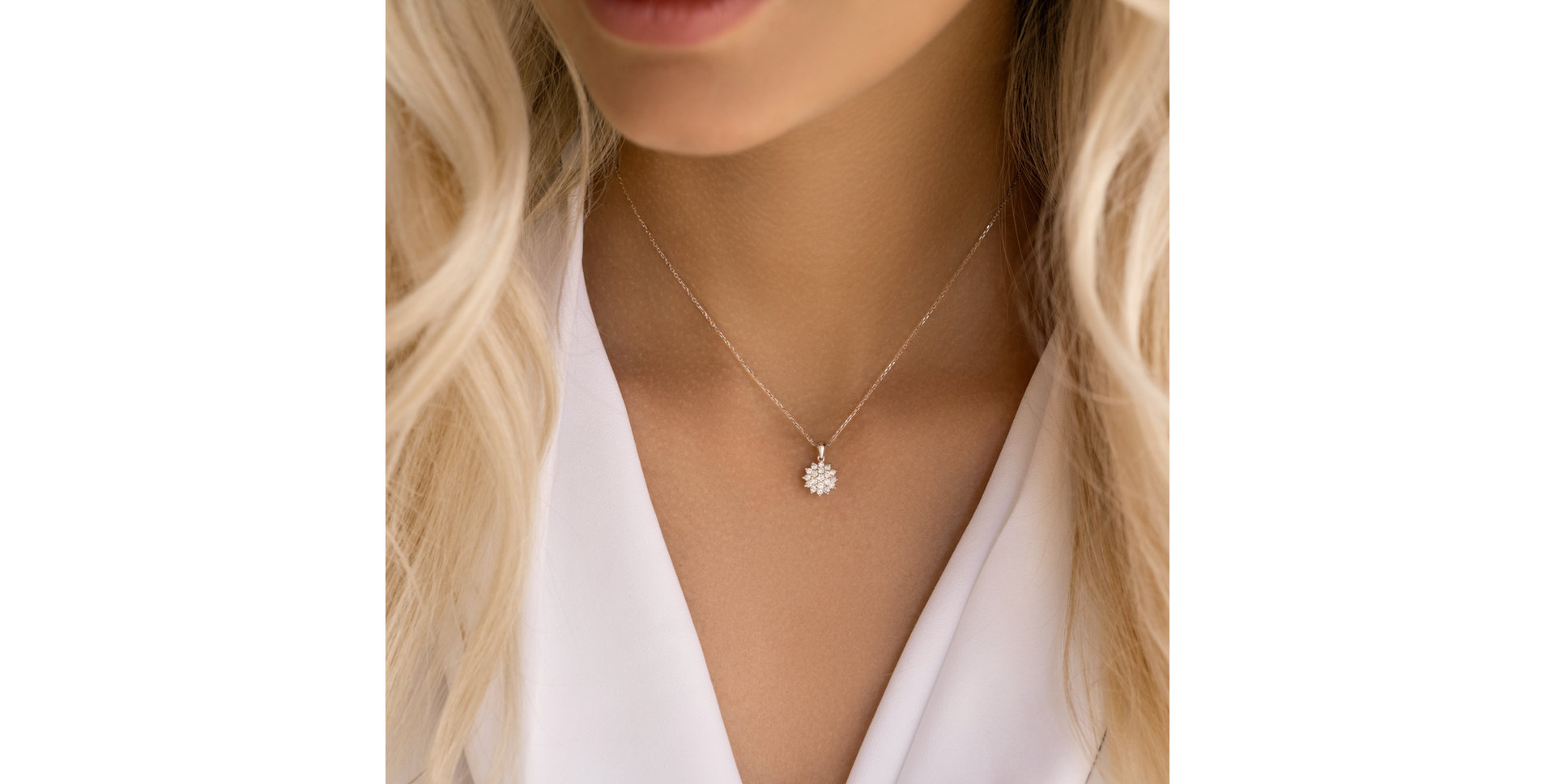 Přívěs s diamanty Delicate Star