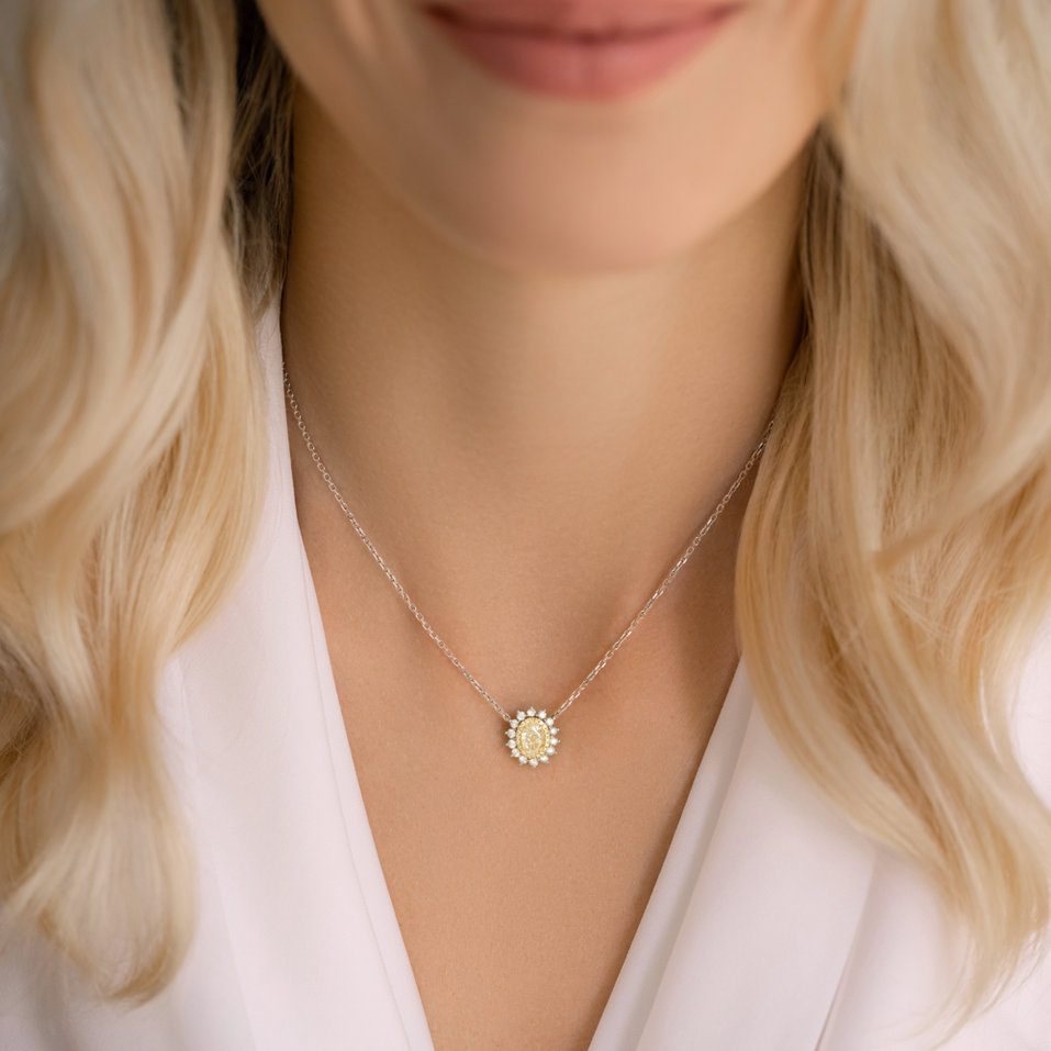 Náhrdelník s bílými a žlutými diamanty Sunshine Goddess