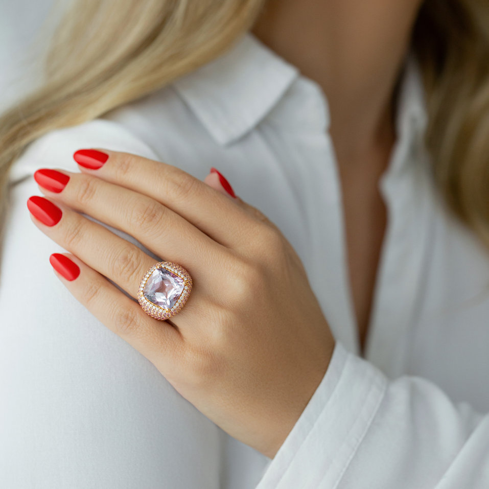 Prsten s ametystem, diamanty a safíry Sweet Sin