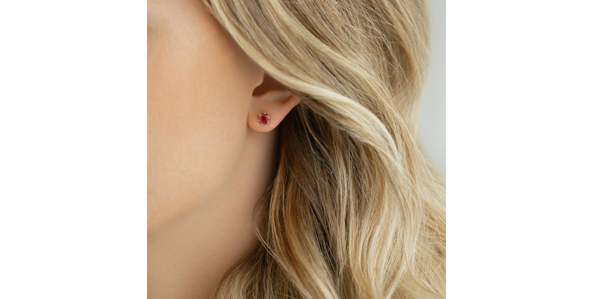 Náušnice se smaragdem Vesper Romance