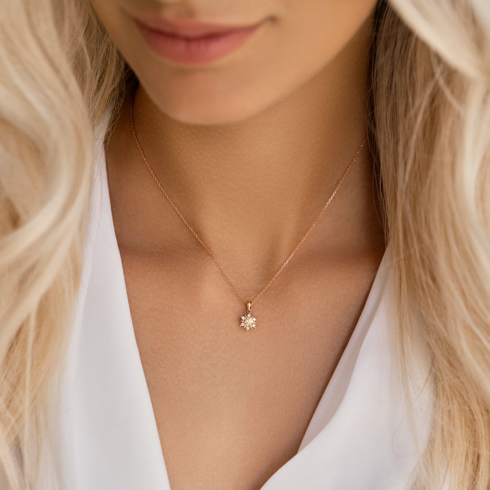 Přívěs s bílými a hnědými diamanty Snow Star