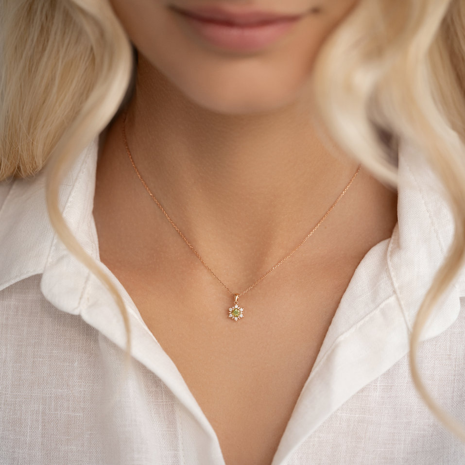 Přívěsek s rhodolitem a diamanty Fancy Fairytale