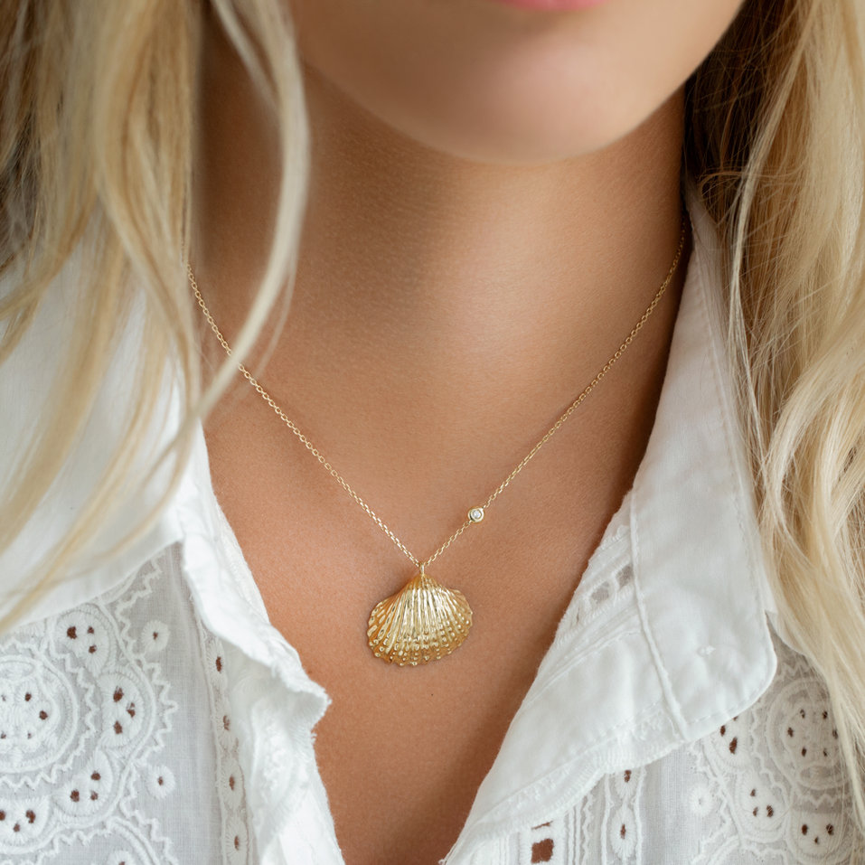 Náhrdelník s diamantem Luxury Clam