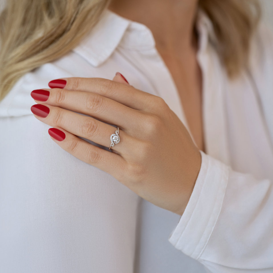 Prsten s diamanty Dionele