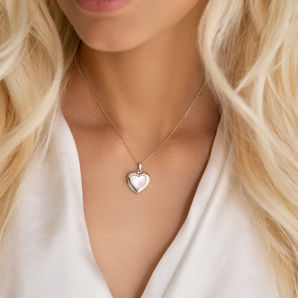 Přívěs s perletí Blushing Romance