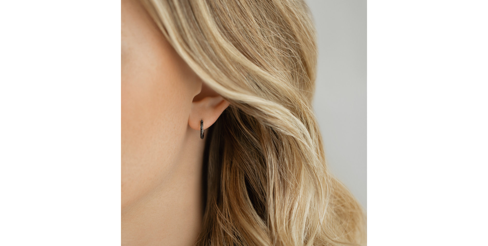 Náušnice s černými diamanty Moon Opium