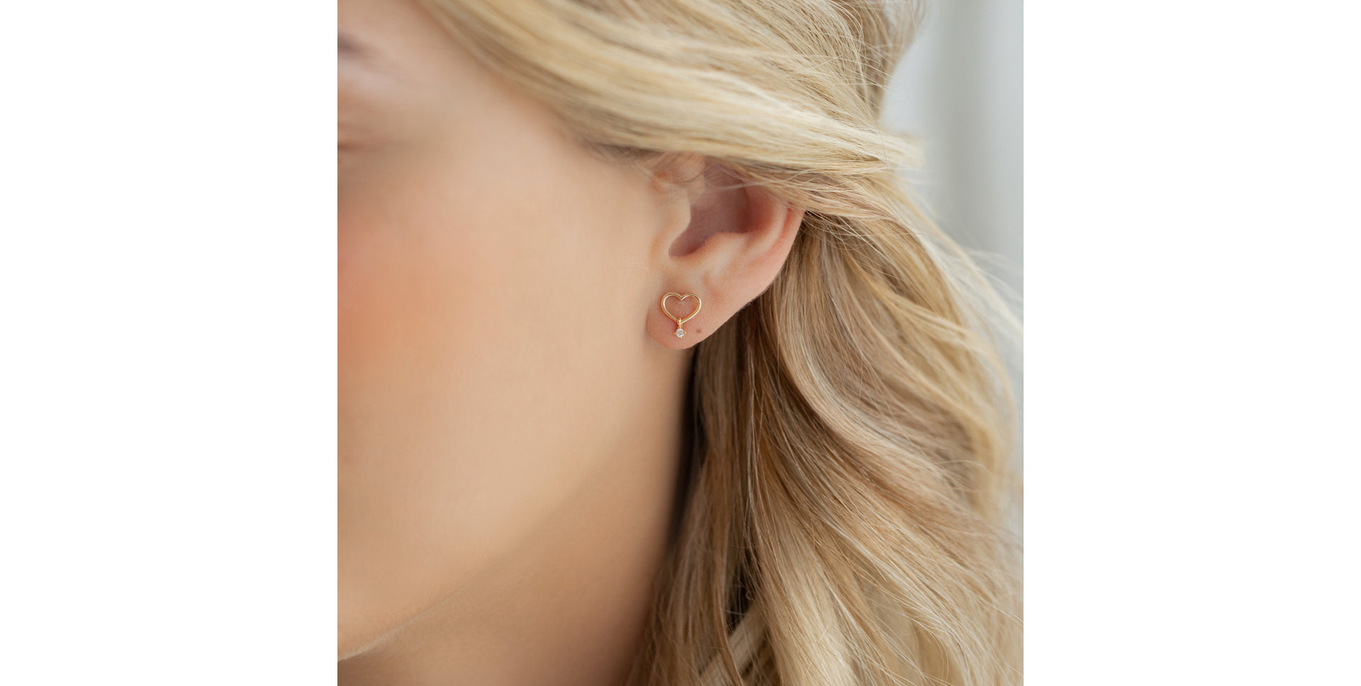 Náušnice s diamantem Heart Tear