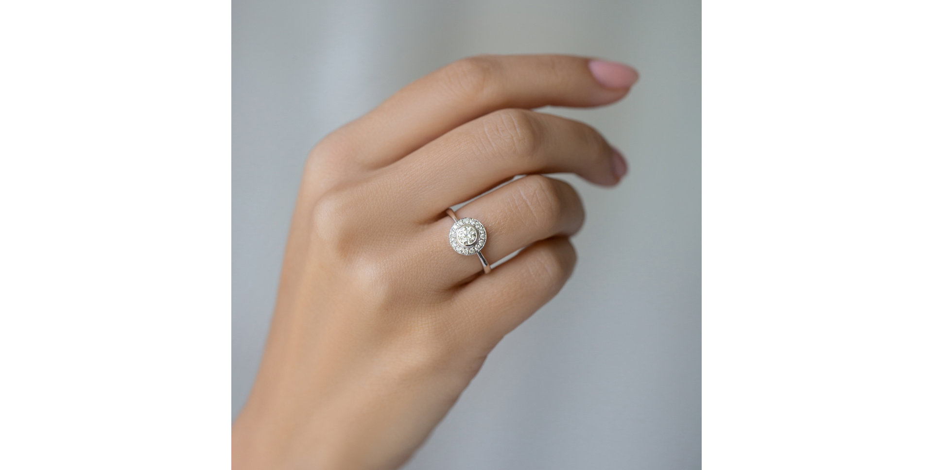 Prsten s diamanty Sun Highness