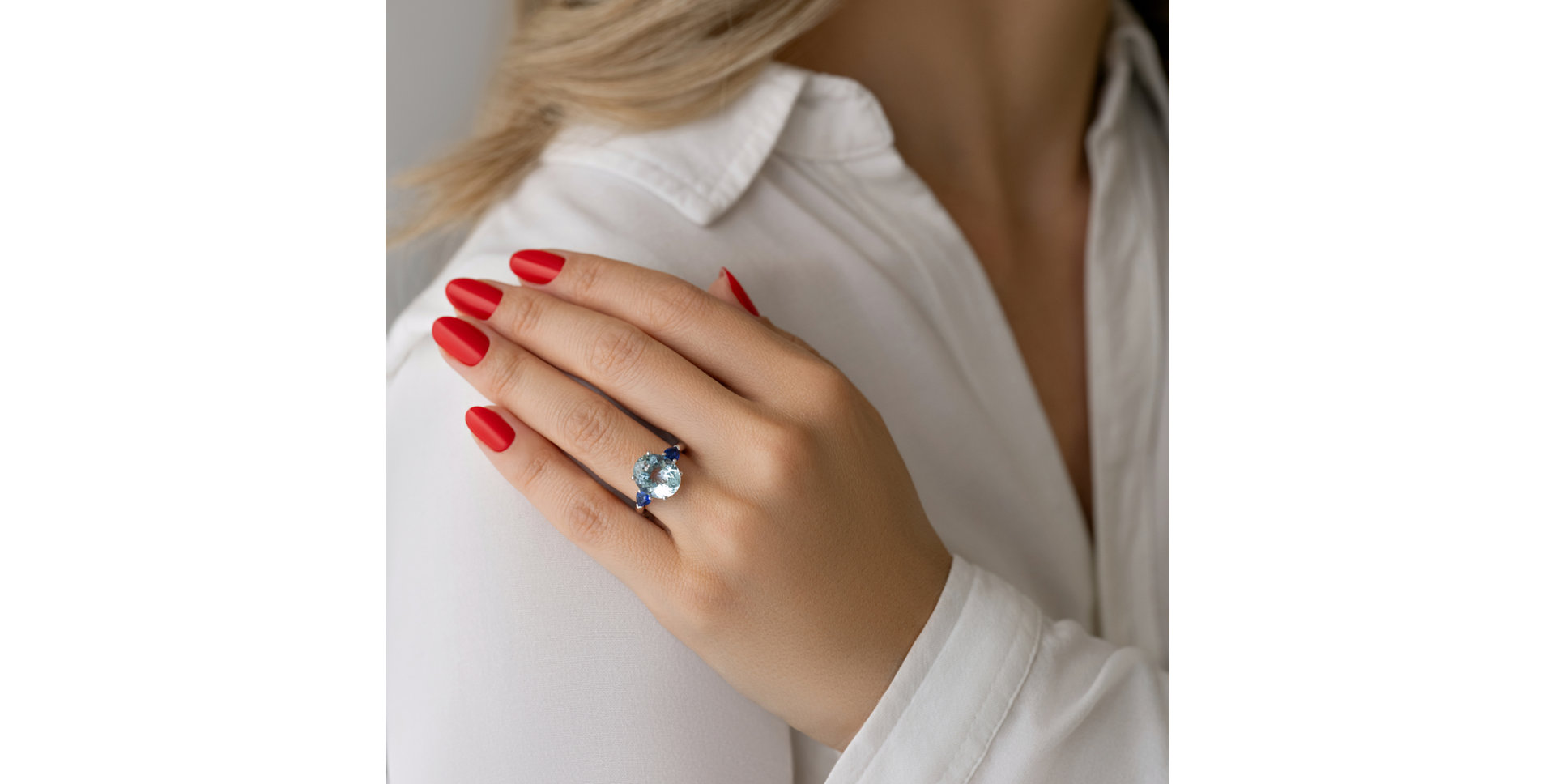 Prsten 14kt bílé zlato s akvamarínem a safírem Cissitha