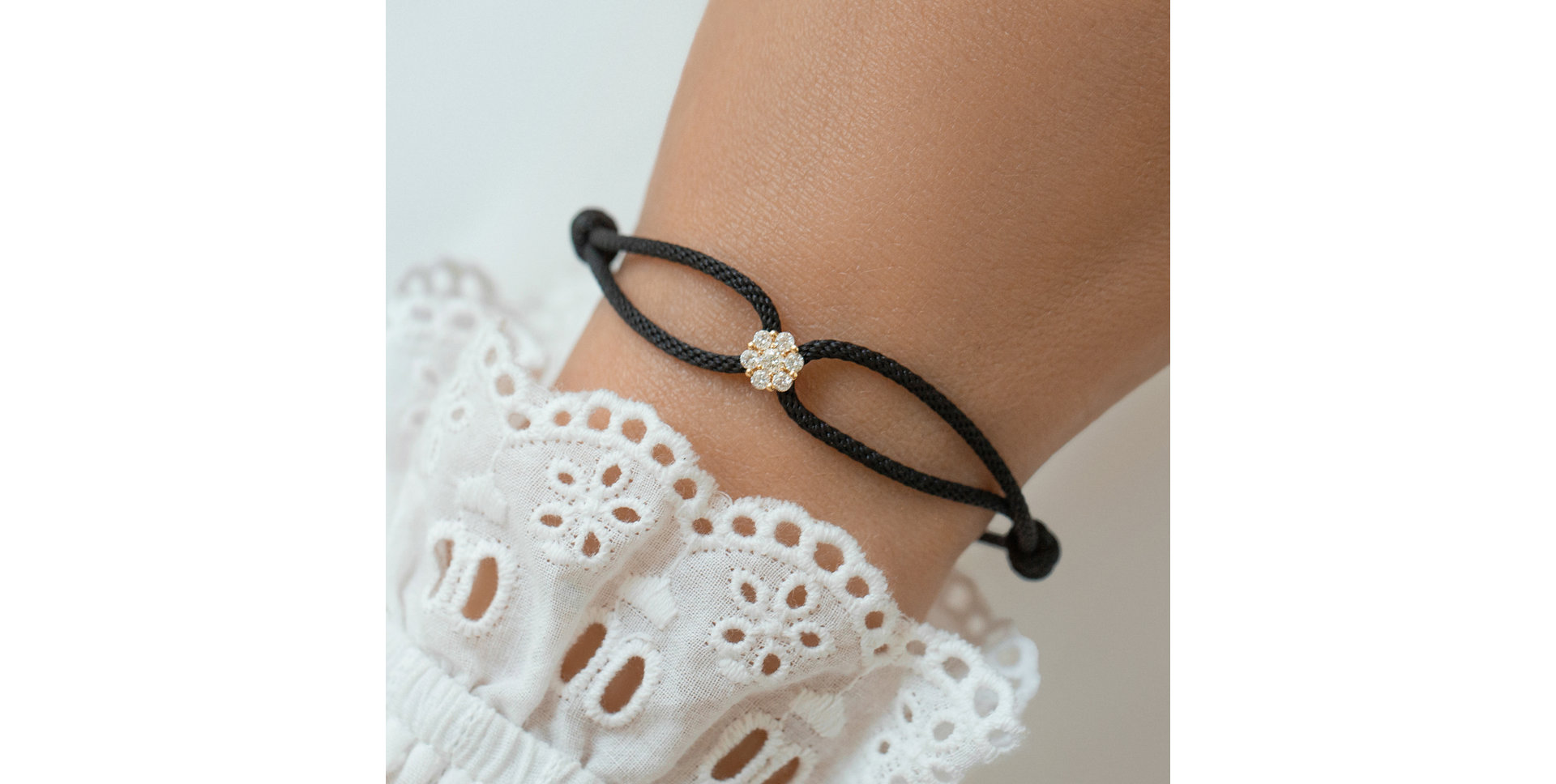 Diamantový náramek se šňůrkou Shining Light