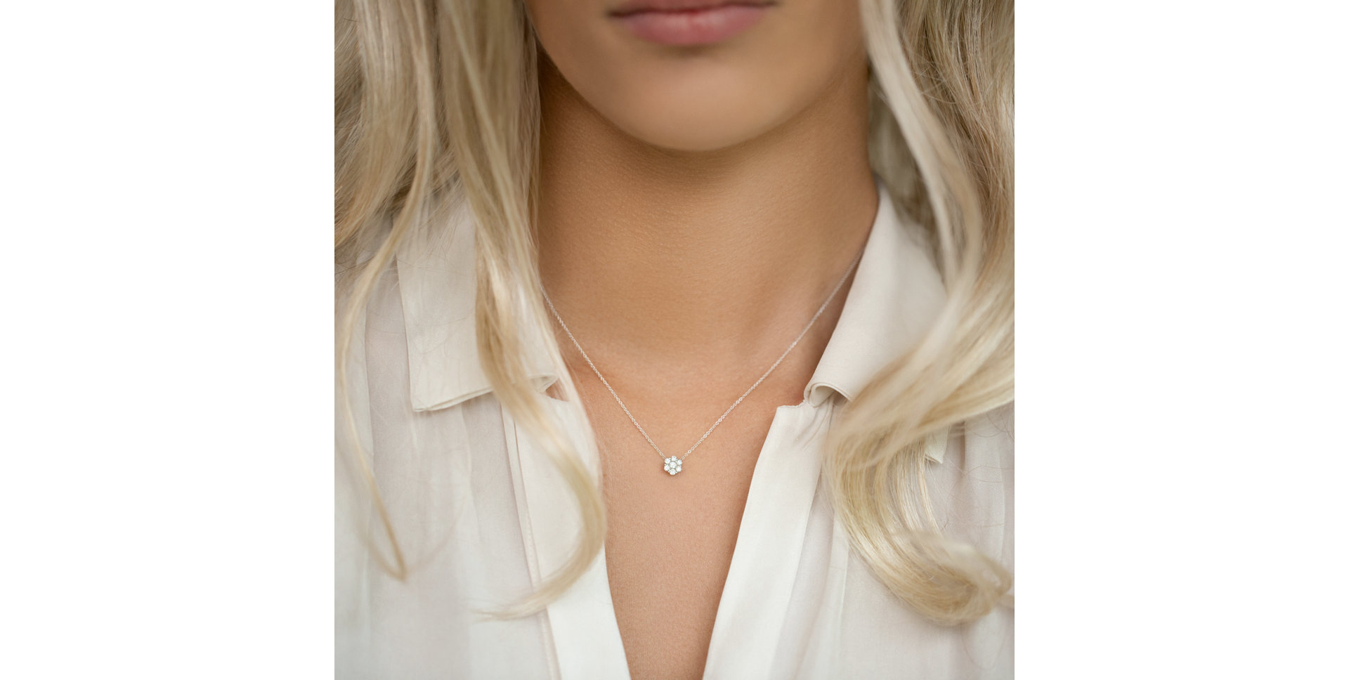 Náhrdelník 14kt bílé zlato s diamantem Shiny Flower
